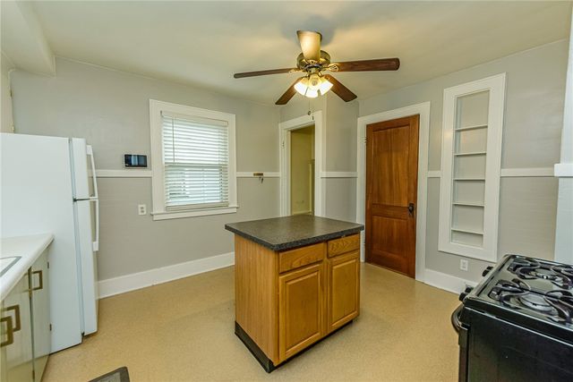 172 Bedford Street, Rochester, NY 14609