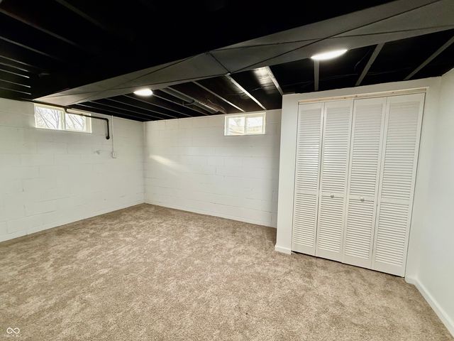 237 E Waterbury Road, Indianapolis, IN 46227