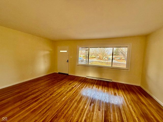 237 E Waterbury Road, Indianapolis, IN 46227