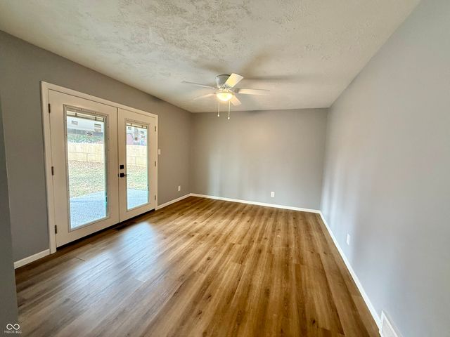 237 E Waterbury Road, Indianapolis, IN 46227