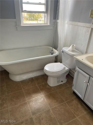 6 S Glenellen Avenue, Youngstown, OH 44509