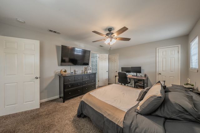 6037 Lindy Lane, Watauga, TX 76148