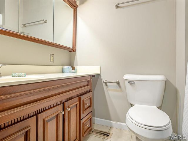 110 Estate Drive, Chester, IL 62233