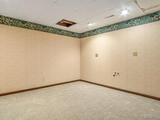 110 Estate Drive, Chester, IL 62233