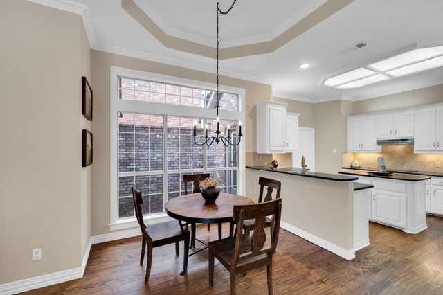 759 Village Green Drive, Desoto, TX 75115