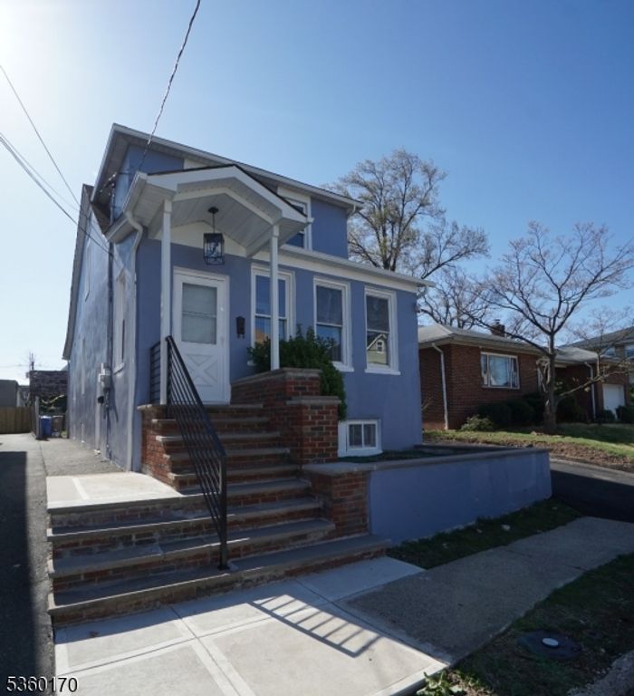 616 Essex Ave, Linden City, NJ 07036