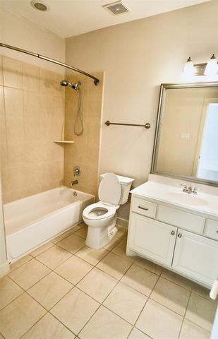 4020 Childress Street C, Houston, TX 77005