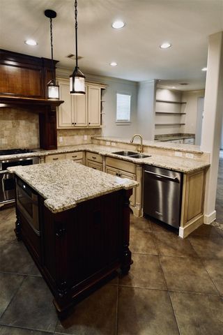 4020 Childress Street C, Houston, TX 77005
