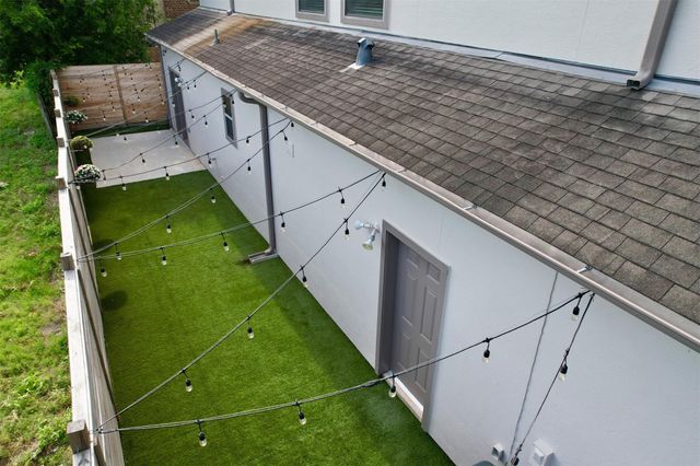 4020 Childress Street C, Houston, TX 77005