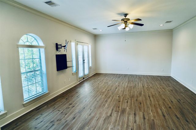 4020 Childress Street C, Houston, TX 77005
