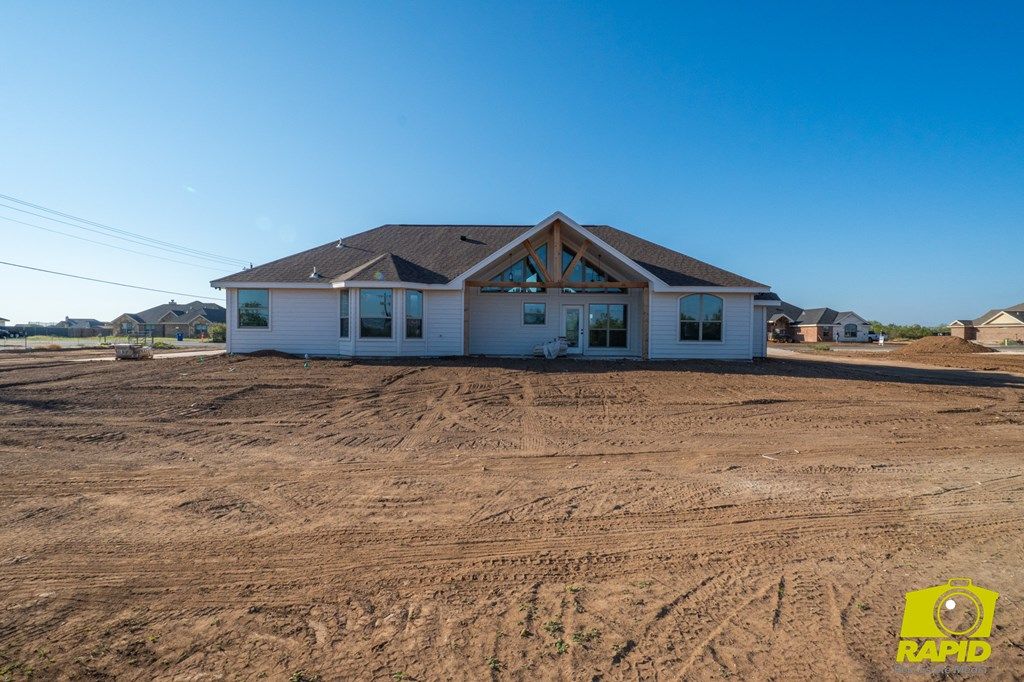 Image 3 of property listing at 9502 Grey Wolf Lane, San Angelo, TX 76901