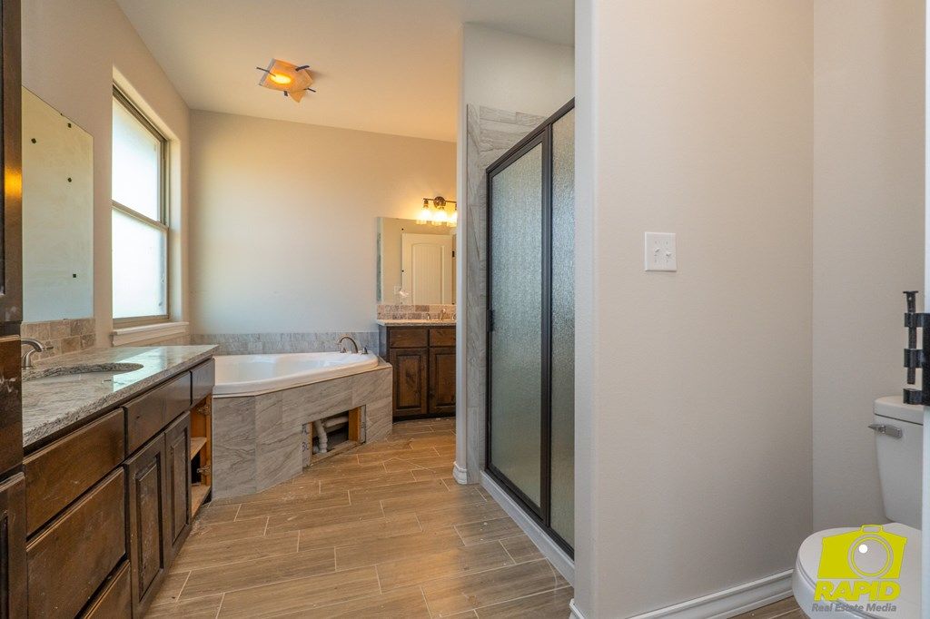 Image 8 of property listing at 9502 Grey Wolf Lane, San Angelo, TX 76901