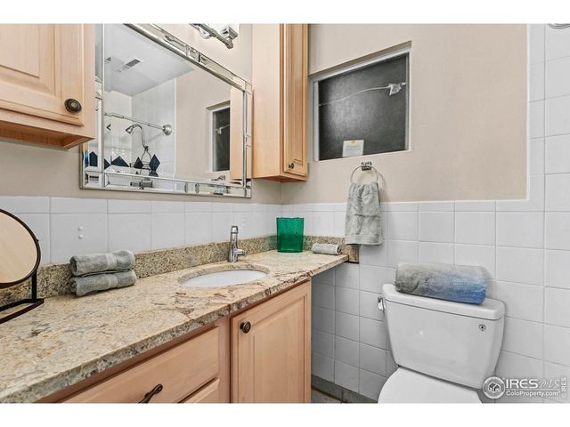 19 Dale Pl, Longmont, CO 80501