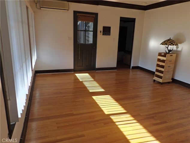 1455 Granada Avenue, San Marino, CA 91108