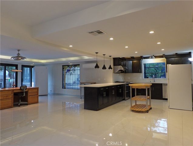 1455 Granada Avenue, San Marino, CA 91108