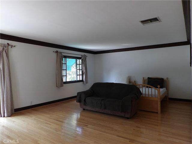 1455 Granada Avenue, San Marino, CA 91108