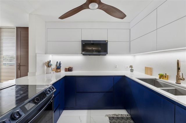 CARR. 876 COND. ALTURAS DE MONTEBELLO APT. 401, Trujillo Alto, PR 00976