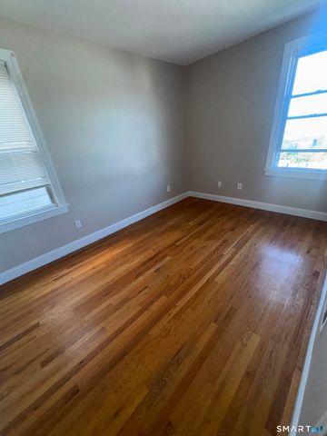 102 Lindley Street 2nd, Bridgeport, CT 06604