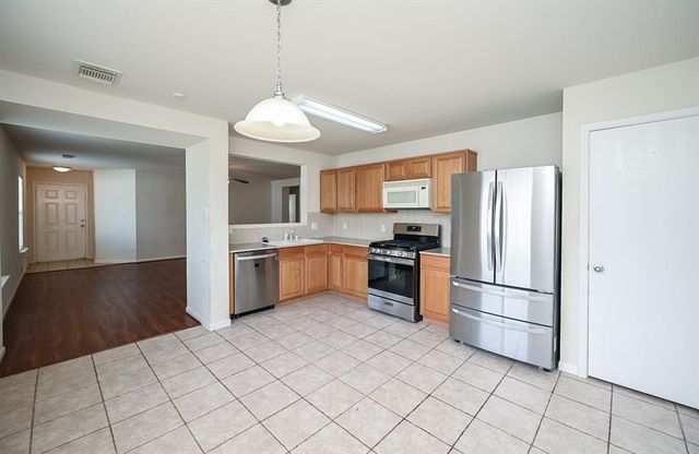 29407 Legends Hill Drive, Spring, TX 77386
