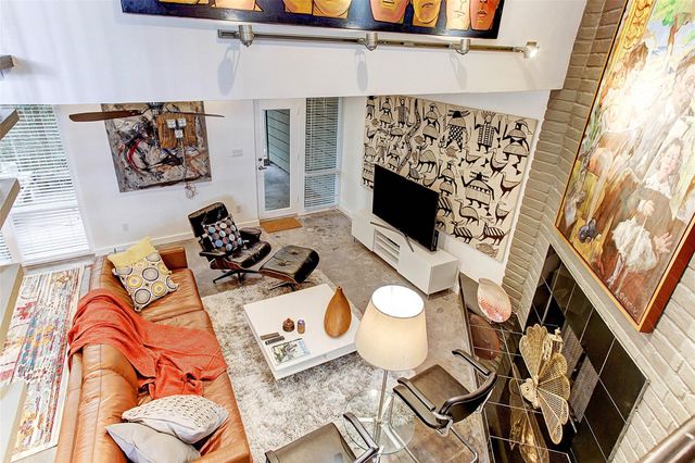 5252 Memorial Drive 5252, Houston, TX 77007