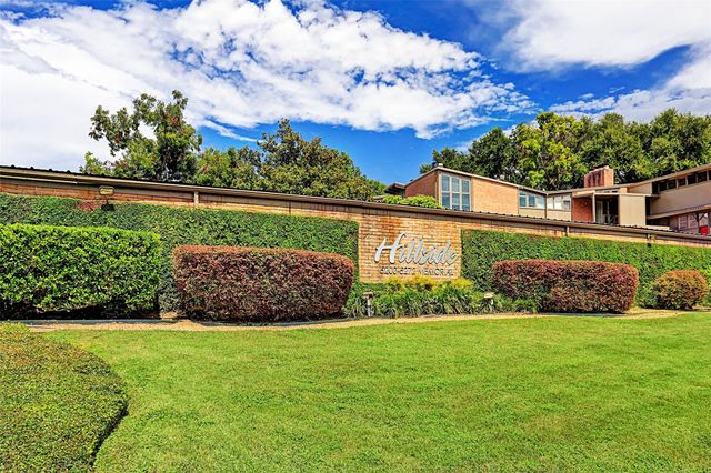 5252 Memorial Drive 5252, Houston, TX 77007