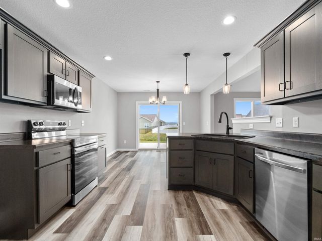 3410 Bruin Pass, Auburn, IN 46706