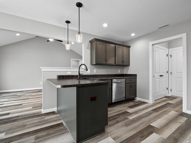 3410 Bruin Pass, Auburn, IN 46706