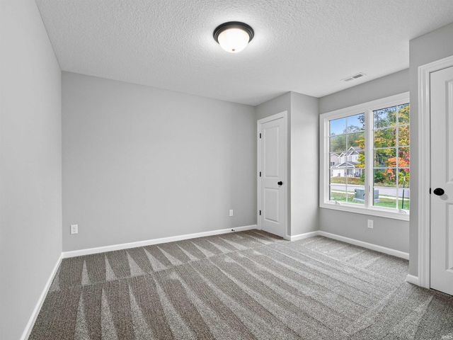 3410 Bruin Pass, Auburn, IN 46706