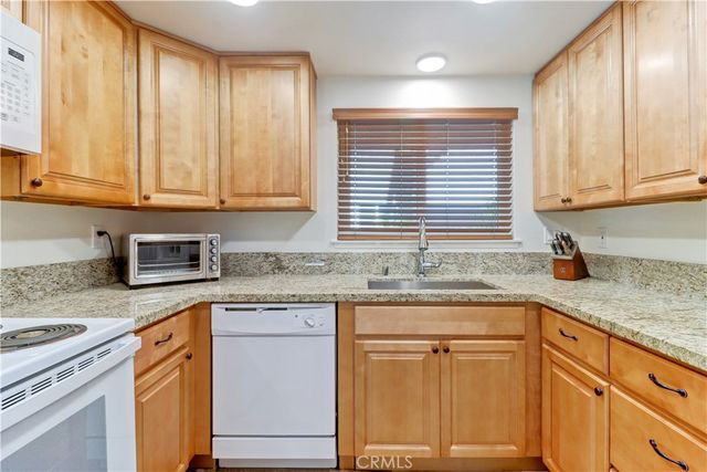 2393 Via Mariposa W 1D, Laguna Woods, CA 92637