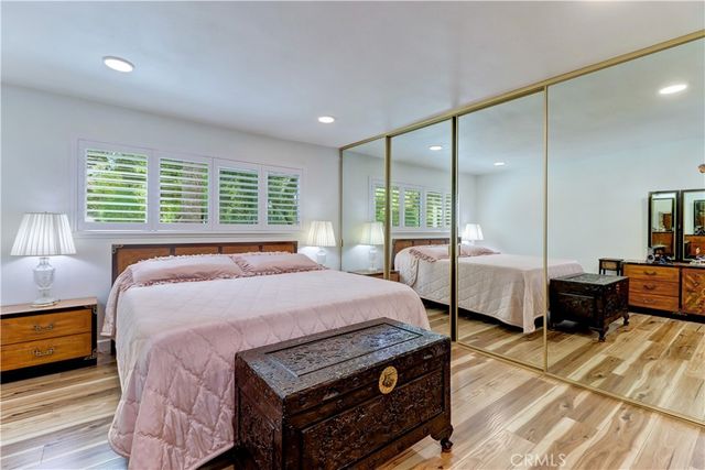 2393 Via Mariposa W 1D, Laguna Woods, CA 92637