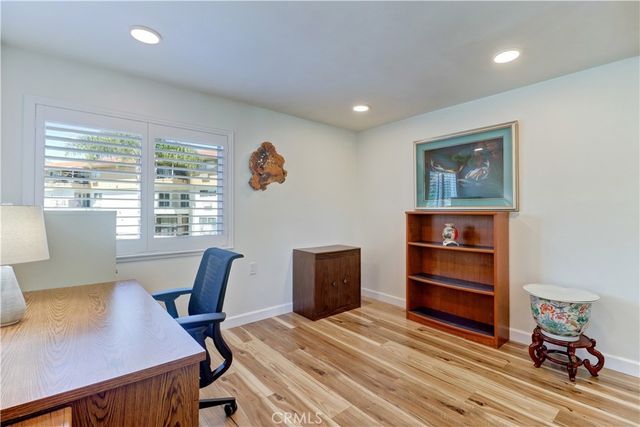 2393 Via Mariposa W 1D, Laguna Woods, CA 92637