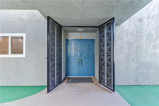 2393 Via Mariposa W 1D, Laguna Woods, CA 92637