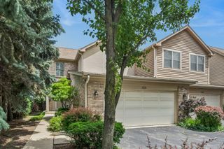 6735 N Cicero Avenue, Lincolnwood, IL 60712