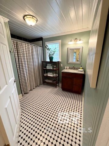 533 Gayfer Avenue, Fairhope, AL 36532