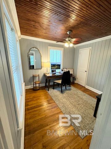 533 Gayfer Avenue, Fairhope, AL 36532