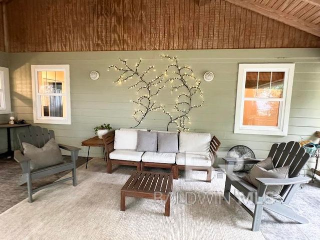 533 Gayfer Avenue, Fairhope, AL 36532