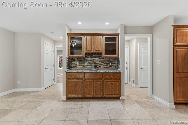 3326 Shorewood Avenue, Fort Gratiot, MI 48059