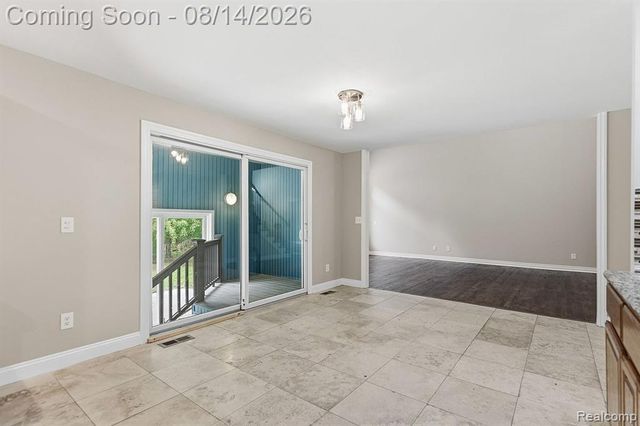 3326 Shorewood Avenue, Fort Gratiot, MI 48059