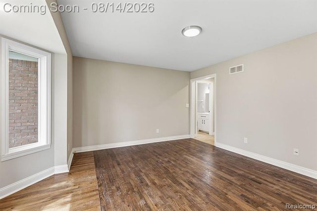 3326 Shorewood Avenue, Fort Gratiot, MI 48059