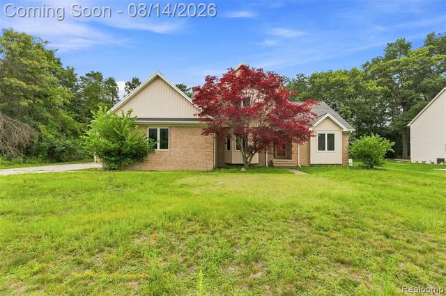 3326 Shorewood Avenue, Fort Gratiot, MI 48059