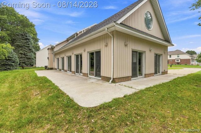 3326 Shorewood Avenue, Fort Gratiot, MI 48059