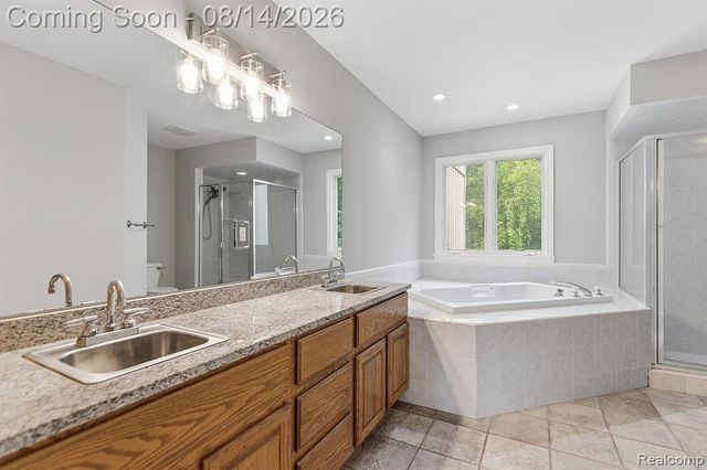 3326 Shorewood Avenue, Fort Gratiot, MI 48059