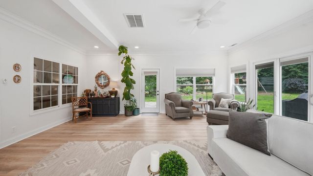 4398 Stonecrop Lane, Signal Mountain, TN 37377