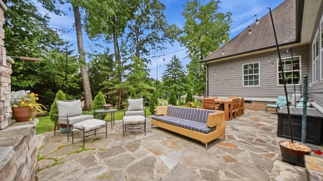4398 Stonecrop Lane, Signal Mountain, TN 37377
