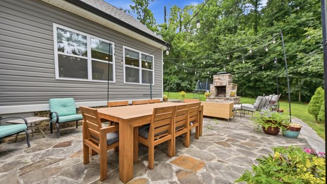 4398 Stonecrop Lane, Signal Mountain, TN 37377