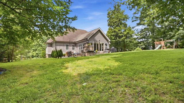 4398 Stonecrop Lane, Signal Mountain, TN 37377