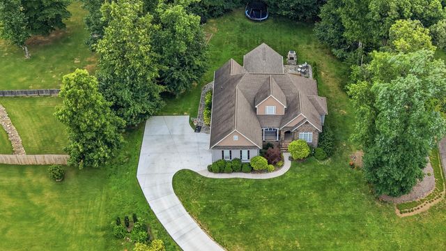 4398 Stonecrop Lane, Signal Mountain, TN 37377