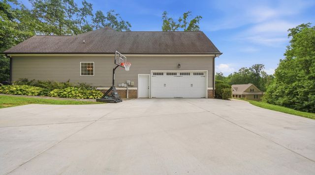 4398 Stonecrop Lane, Signal Mountain, TN 37377