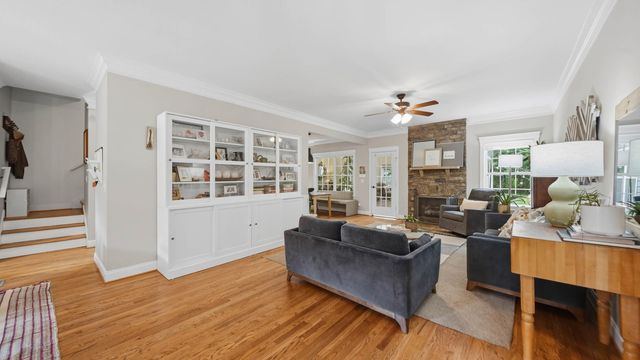 4398 Stonecrop Lane, Signal Mountain, TN 37377