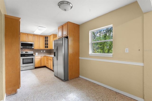 317 BRENTWOOD DRIVE, Temple Terrace, FL 33617